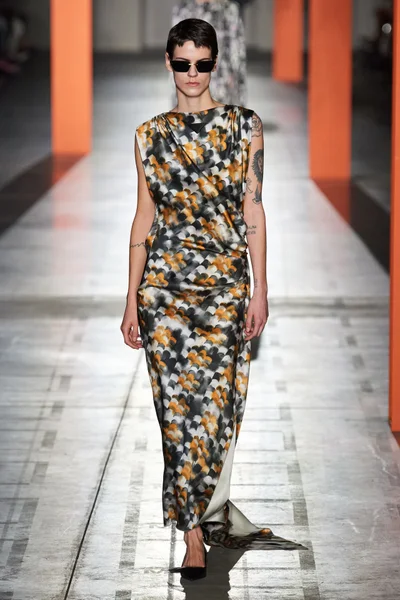 Look 47